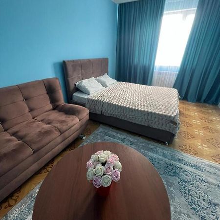 1 Комнатная Квартира В 15 Минутах От Аэропорта Almatı Dış mekan fotoğraf